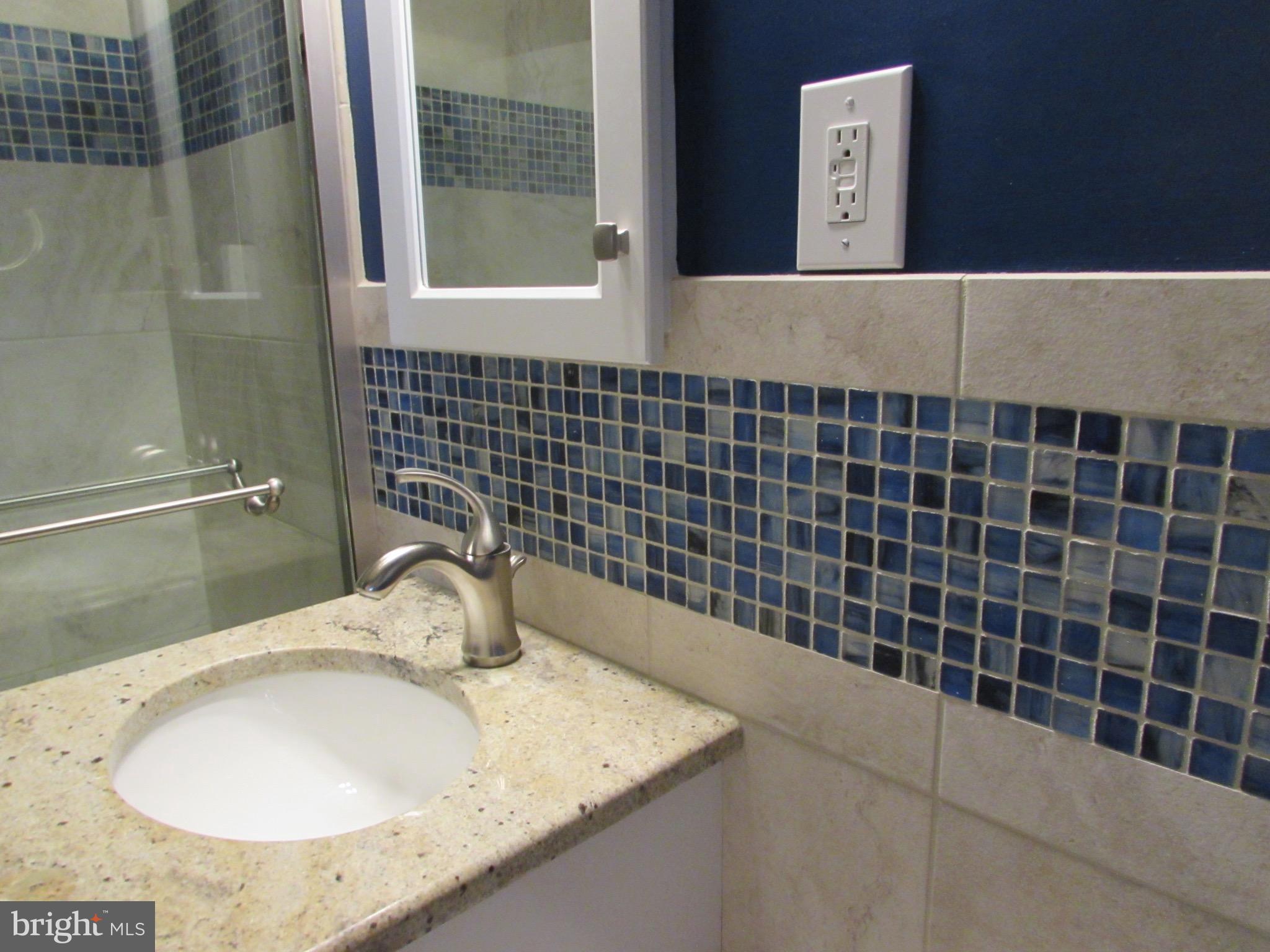 7 Tanglewood Road Catonsville, MD 21228 - Photo 11 of 27 Remodeled from top to bottom w/quality finishes!