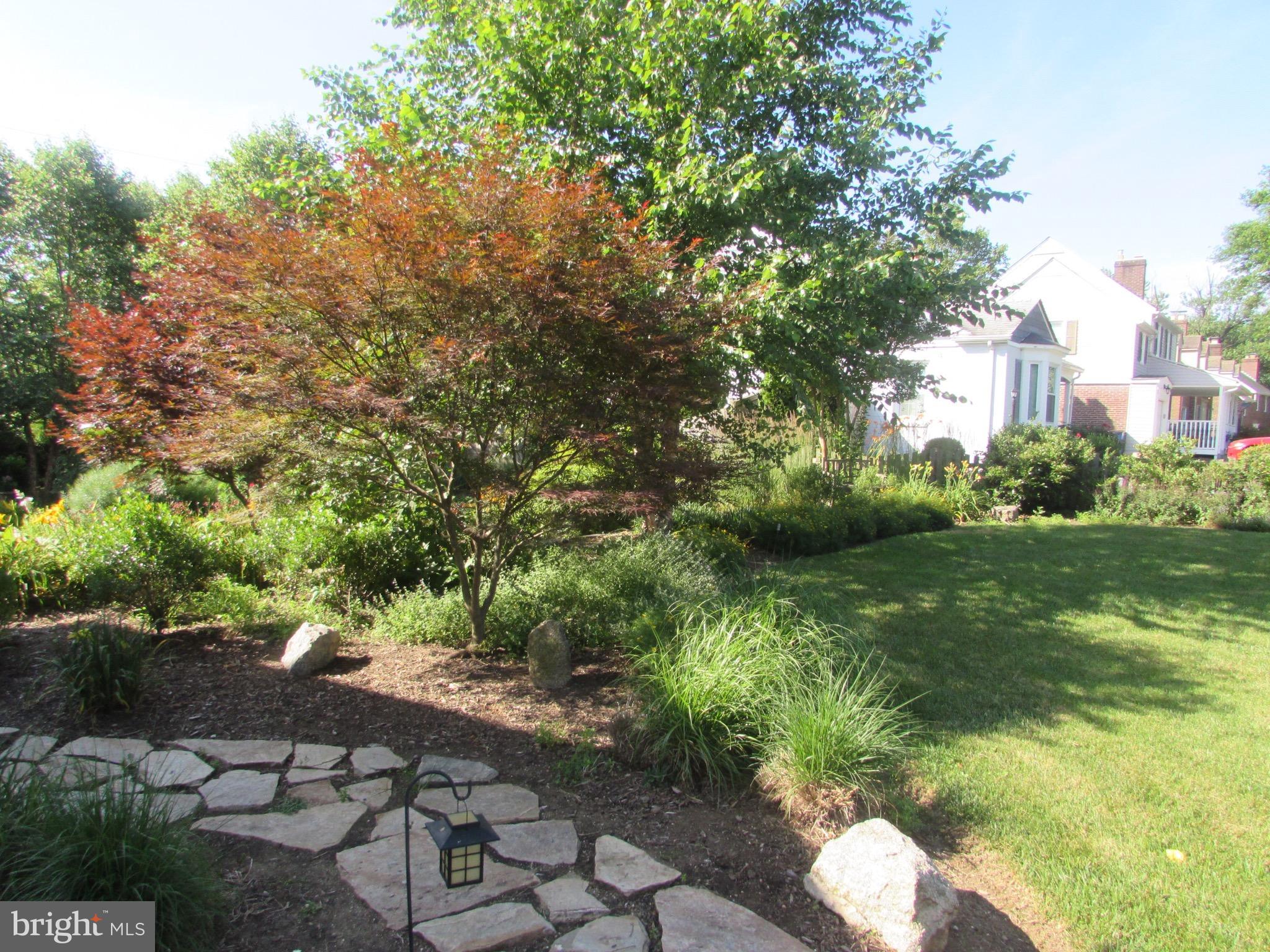 7 Tanglewood Road Catonsville, MD 21228 - Photo 20 of 27 Gorgeous from every angle!