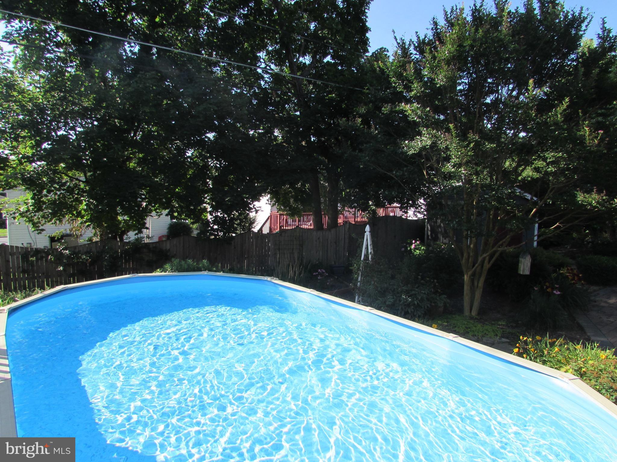 7 Tanglewood Road Catonsville, MD 21228 - Photo 24 of 27 Ready for summer enjoyment!