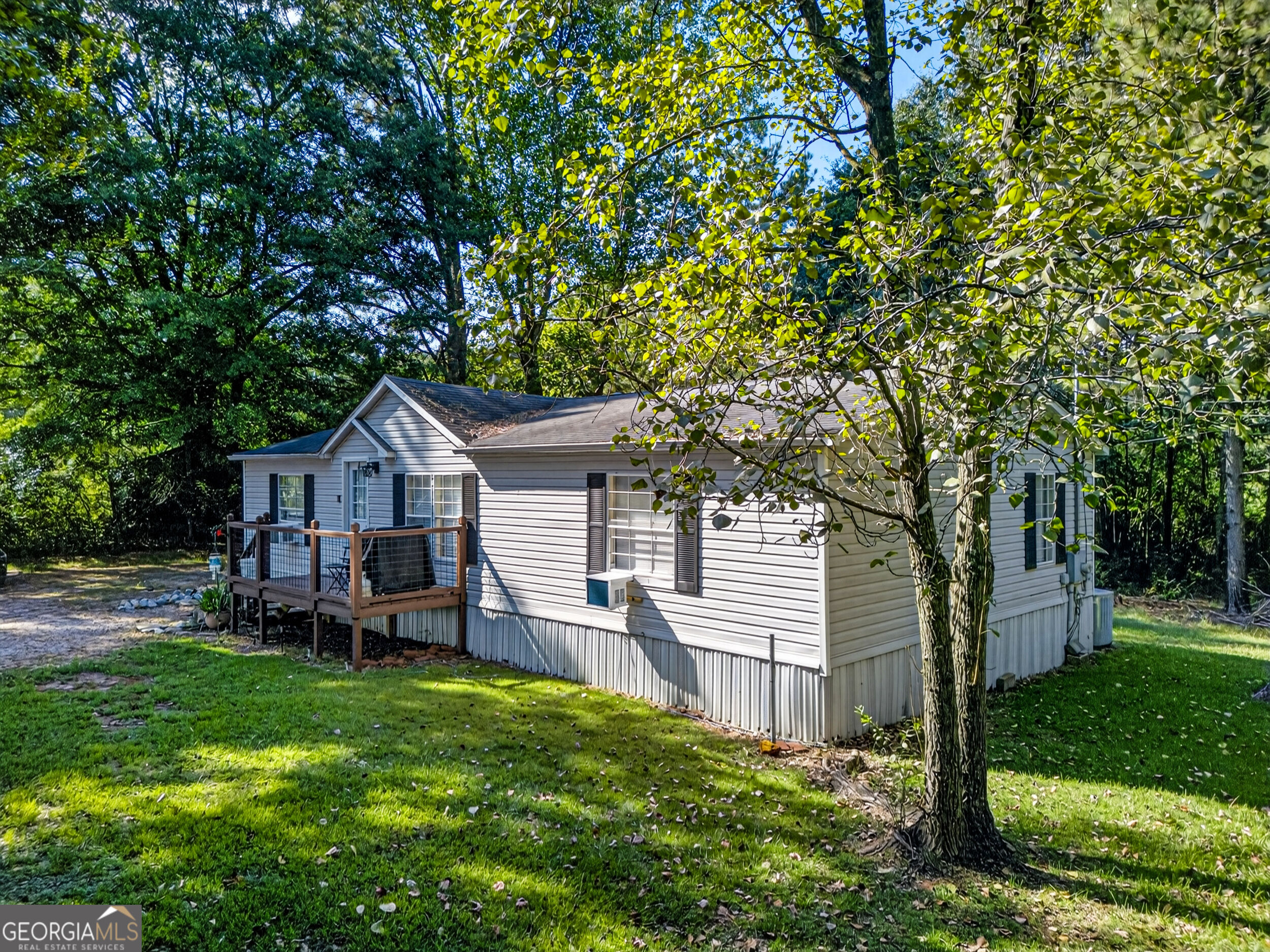 1183 Gumlog Road Martin, GA 30557 - Photo 6 of 40 Gallery Image 6