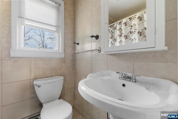 $449,999 | 537 Rogers Drive, Roxbury Township, NJ 07850