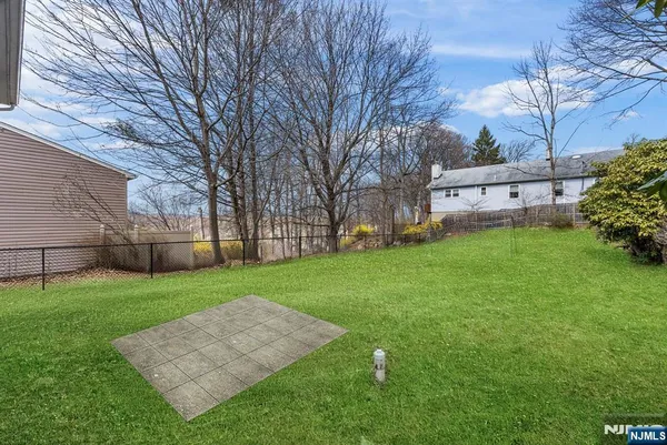 $449,999 | 537 Rogers Drive, Roxbury Township, NJ 07850