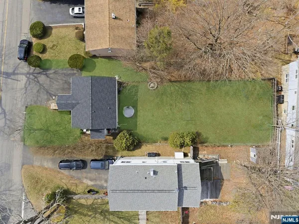 $449,999 | 537 Rogers Drive, Roxbury Township, NJ 07850