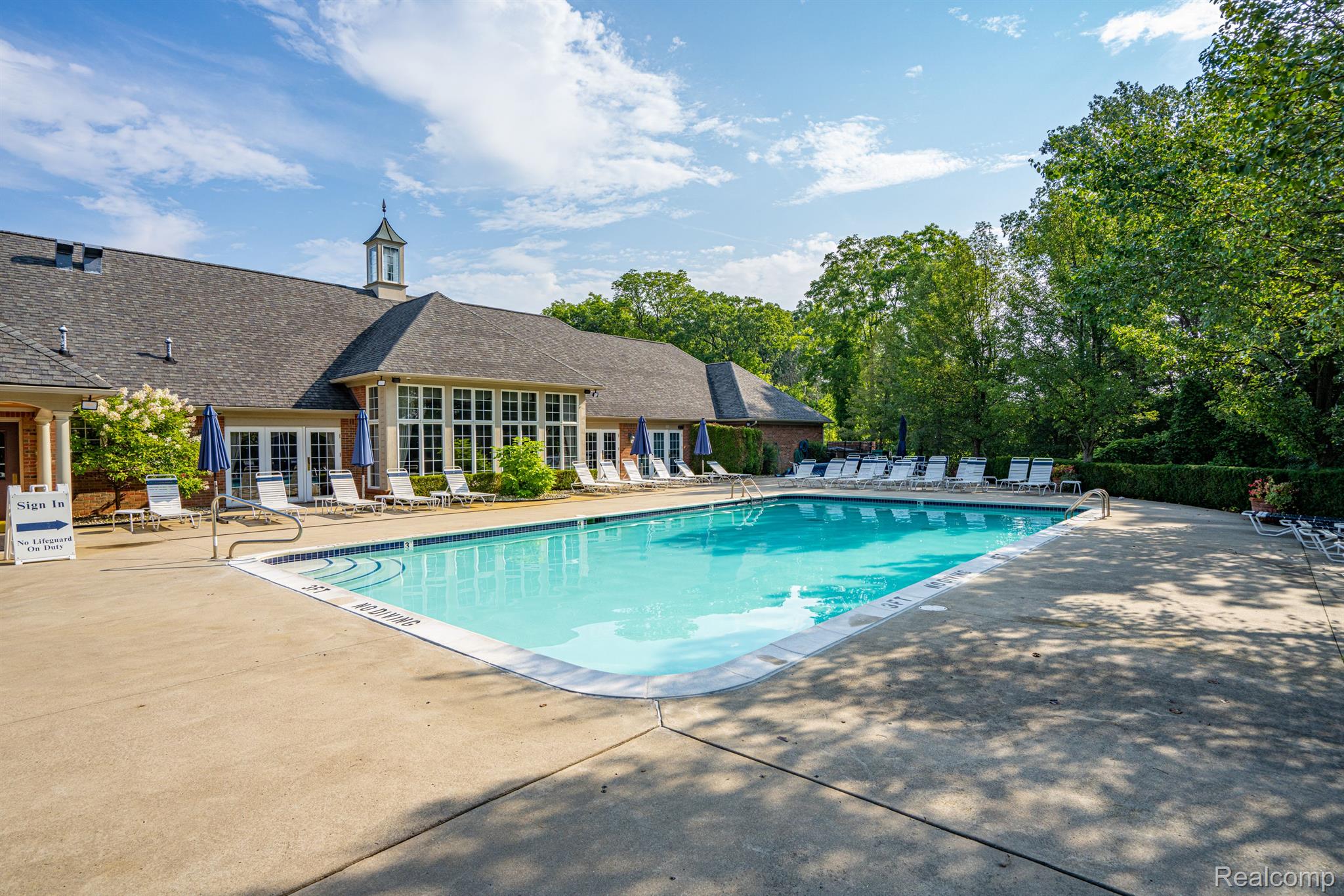 5308 Brookemonte Circle Rochester, MI 48306 - Photo 21 of 26 Swimming Pool