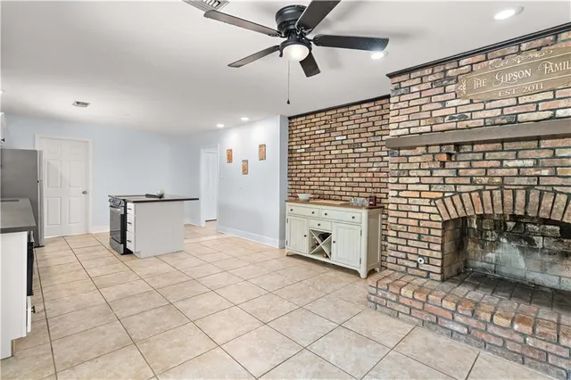 $325,000 | 600 Morgan Street, Madisonville, LA 70447