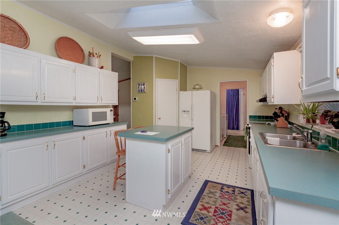 493 Cinebar Road Cinebar, WA 98533 - Photo 10 of 25 Gallery Image 10