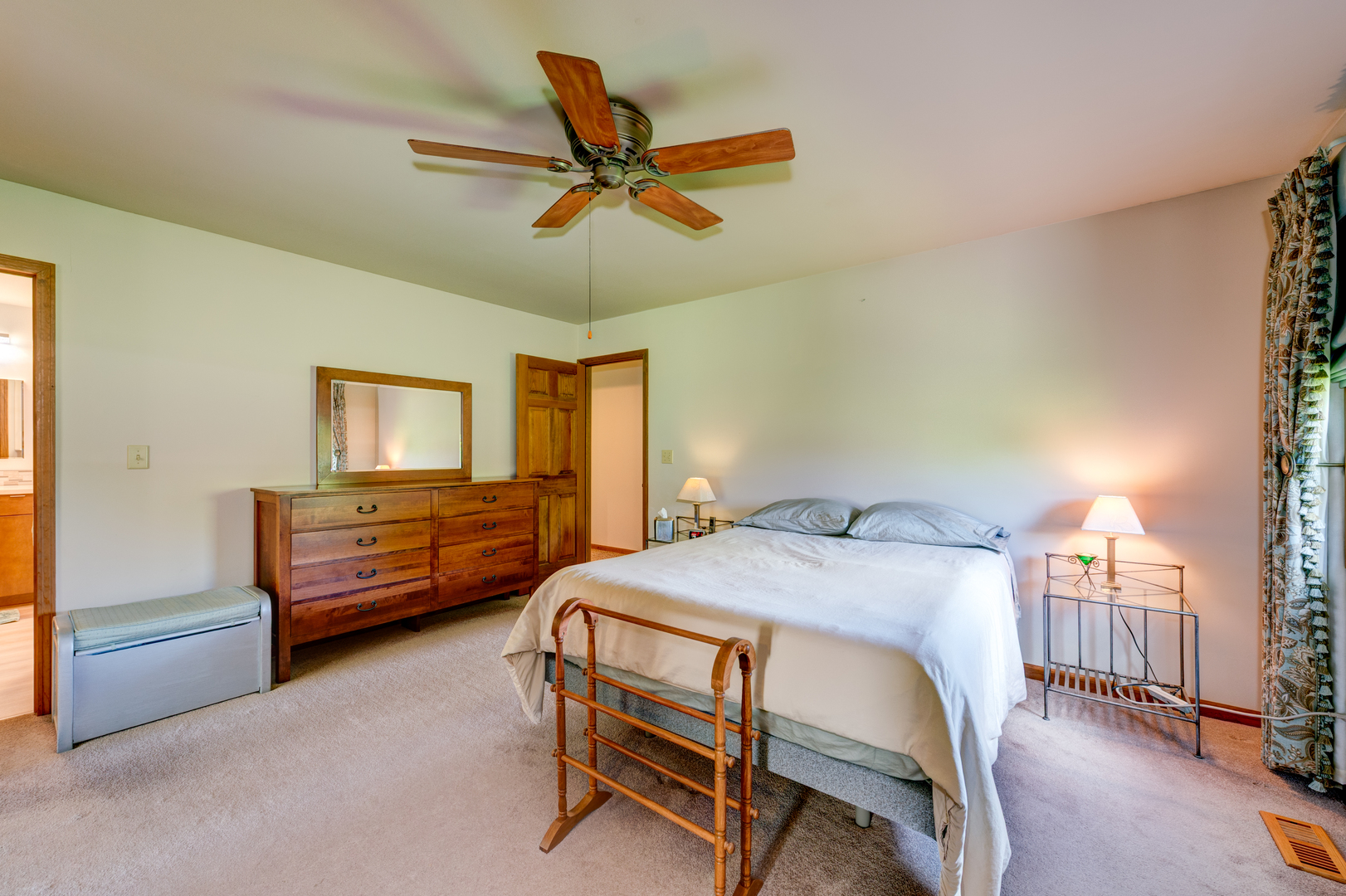 S885 Spring Green Way Batavia, IL 60510 - Photo 17 of 42