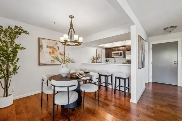$998,000 | 410 Sheridan Avenue, Unit 444, Palo Alto, CA 94306