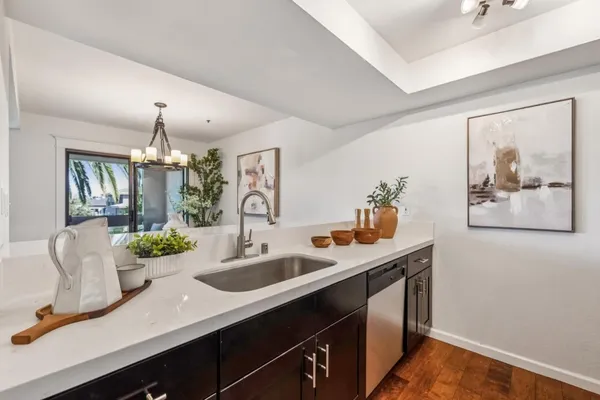 $998,000 | 410 Sheridan Avenue, Unit 444, Palo Alto, CA 94306