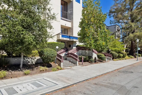 $998,000 | 410 Sheridan Avenue, Unit 444, Palo Alto, CA 94306
