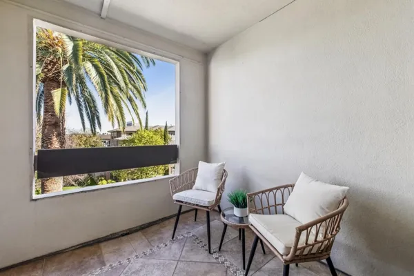 $998,000 | 410 Sheridan Avenue, Unit 444, Palo Alto, CA 94306