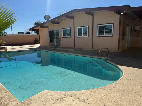 $2,250 | 6200 Lawton Avenue, Las Vegas, NV 89107