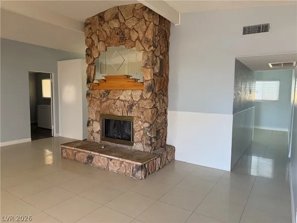 $2,250 | 6200 Lawton Avenue, Las Vegas, NV 89107