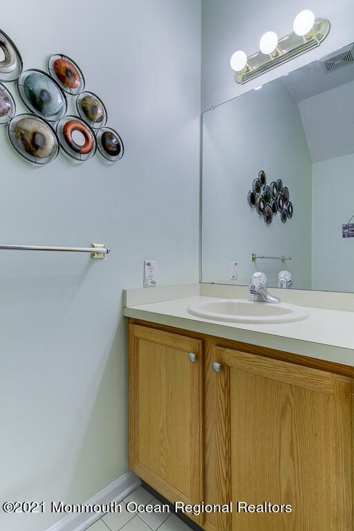 45 Riva Boulevard Brick, NJ 08723 - Photo 12 of 34 First floor powder room