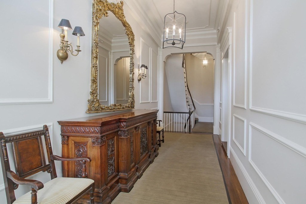 88 Beacon Street, Unit 5 Boston, MA 02108 - Photo 12 of 14