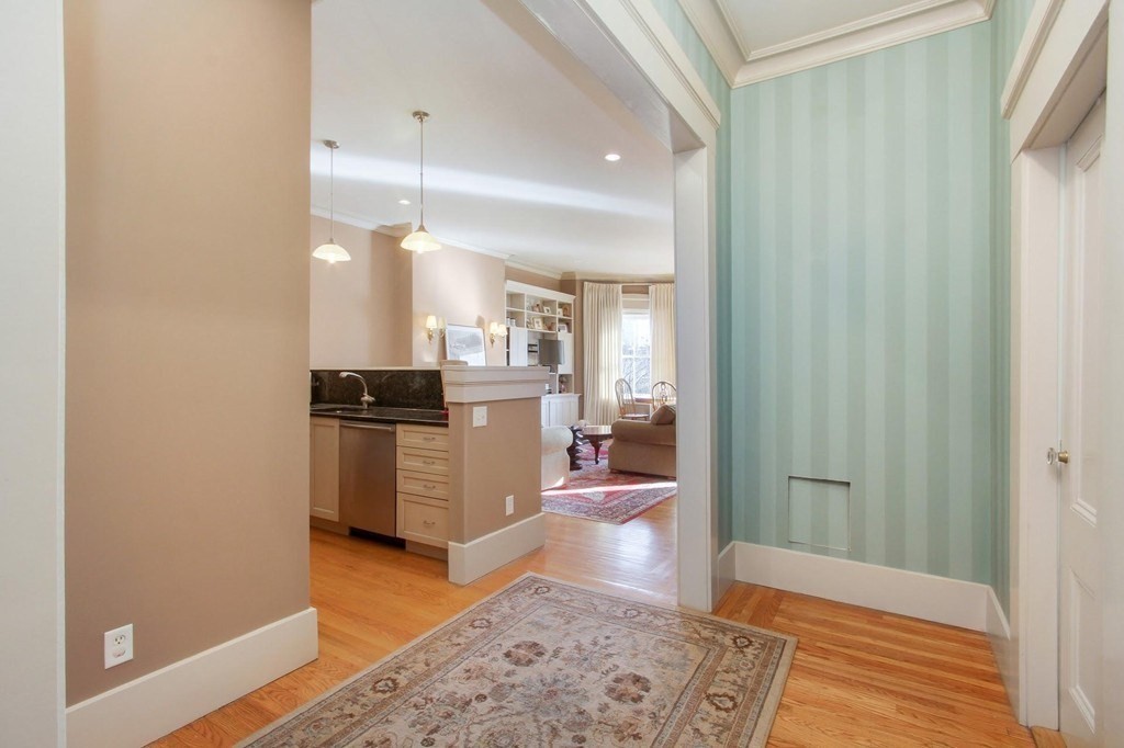 88 Beacon Street, Unit 5 Boston, MA 02108 - Photo 7 of 14