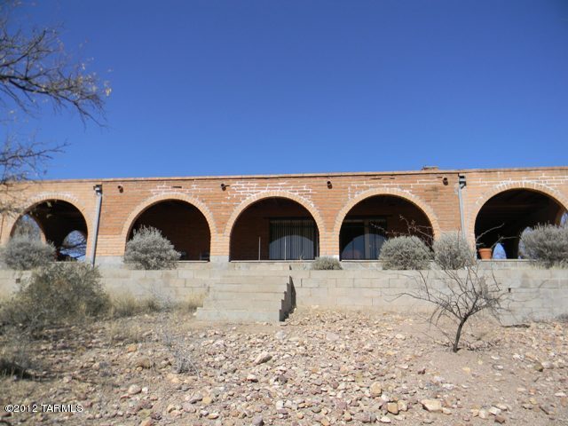 1410 East Madison Road Huachuca City, AZ 85616 - Photo 1 of 9