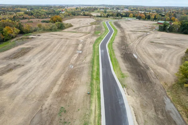 $169,900 | 985 Beere Lane, Burlington, WI 53105