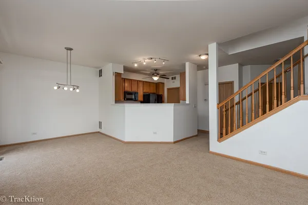 $2,200 | 104 Concord Drive South, Oswego, IL 60543