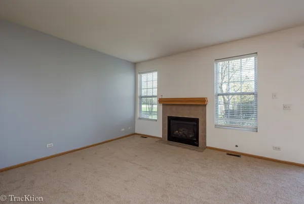 $2,200 | 104 Concord Drive South, Oswego, IL 60543
