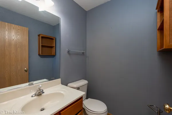 $2,200 | 104 Concord Drive South, Oswego, IL 60543