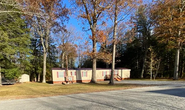 $2,150 | 2337 2nd Nh Turnpike, Deering, NH 03244