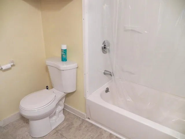 $2,150 | 2337 2nd Nh Turnpike, Deering, NH 03244