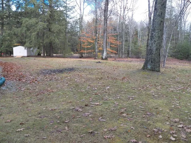 $2,150 | 2337 2nd Nh Turnpike, Deering, NH 03244