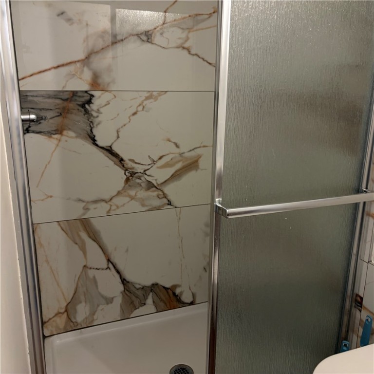 157 Burnt Tanyard Road West Union, SC 29696 - Photo 4 of 9