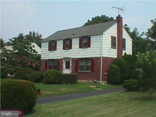 215 Heatherwood Road Havertown, PA 19083 - Photo 1 of 6