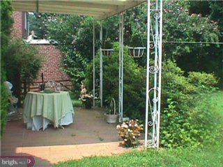215 Heatherwood Road Havertown, PA 19083 - Photo 2 of 6