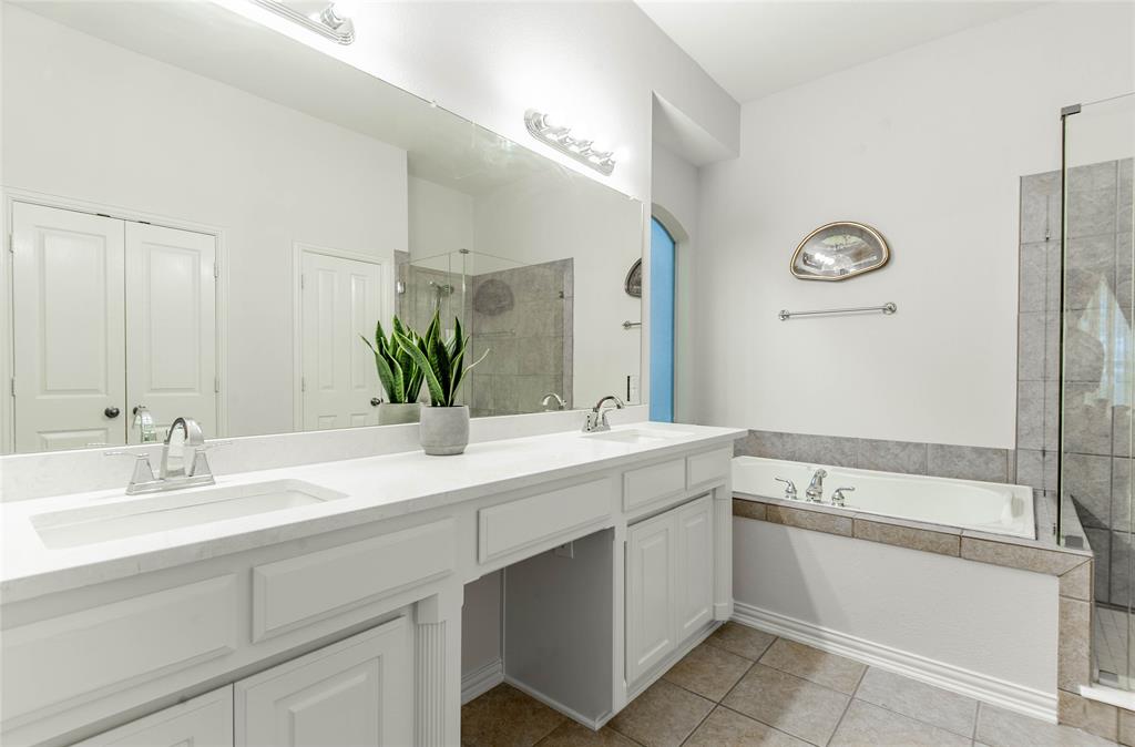 3920 Autumn Lane Bedford, TX 76021 - Photo 26 of 39