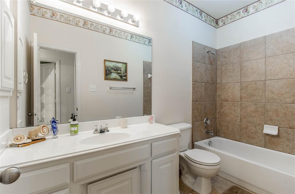 3920 Autumn Lane Bedford, TX 76021 - Photo 31 of 39