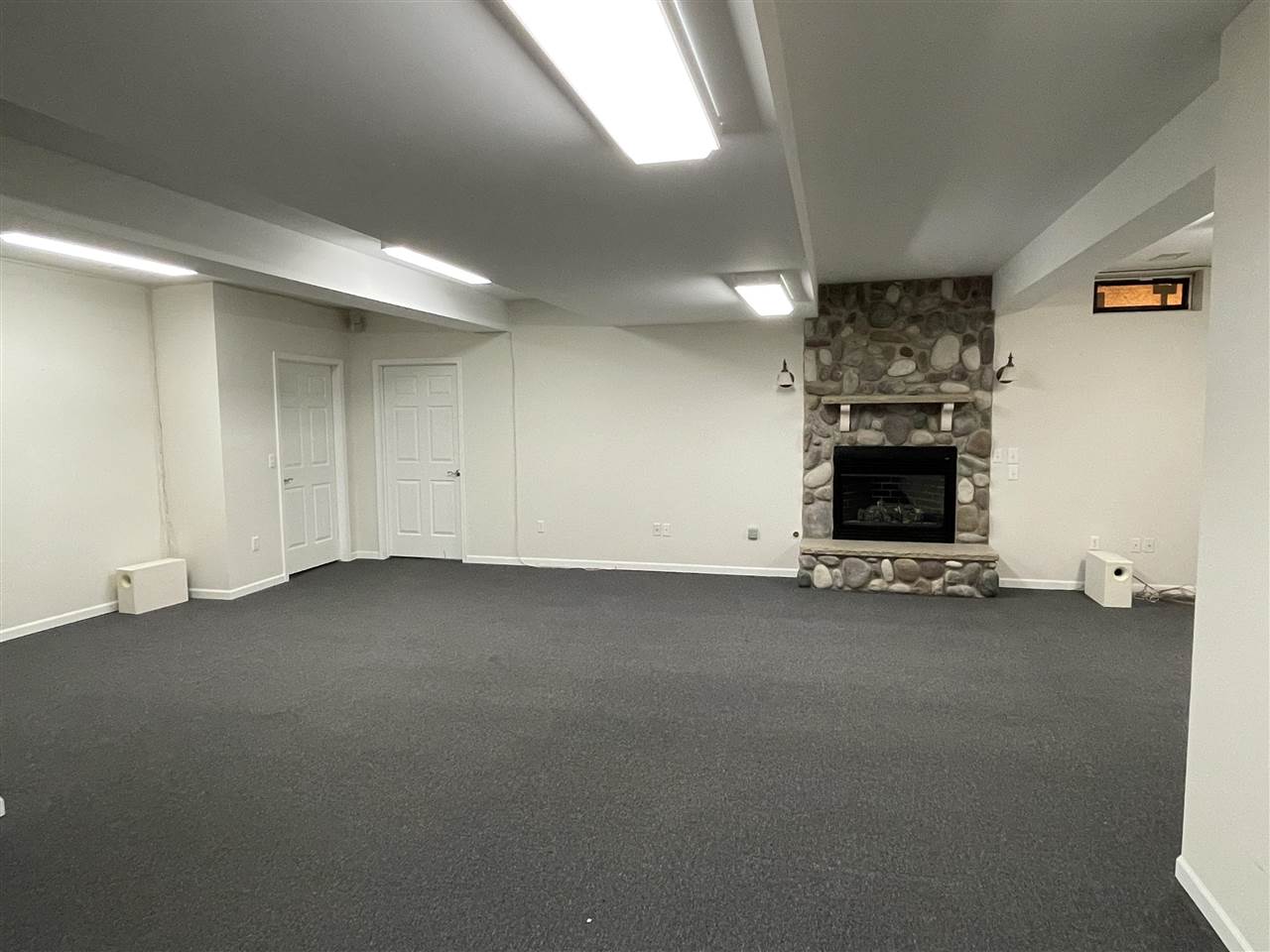 5195 Lobdell Fenton, MI 48430 - Photo 51 of 79 50071685-57.JPG
