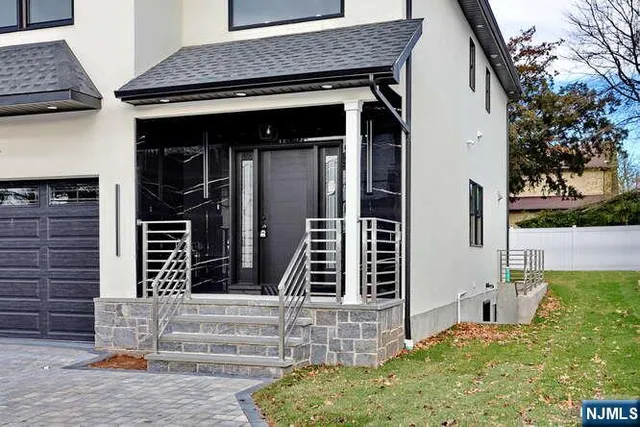 $975,000 | 21 East Clinton Avenue, Bergenfield, NJ 07621