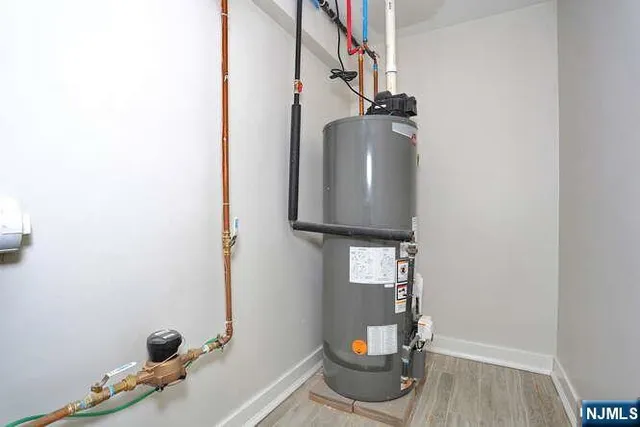 $975,000 | 21 East Clinton Avenue, Bergenfield, NJ 07621