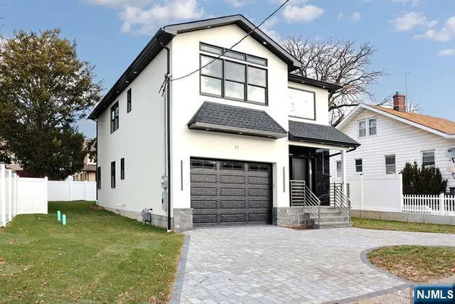 $975,000 | 21 East Clinton Avenue, Bergenfield, NJ 07621