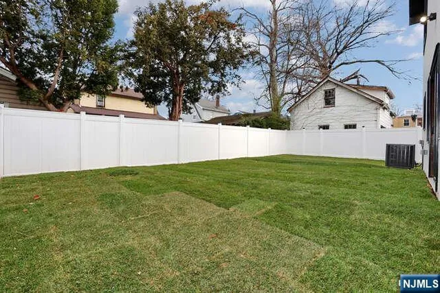 $975,000 | 21 East Clinton Avenue, Bergenfield, NJ 07621