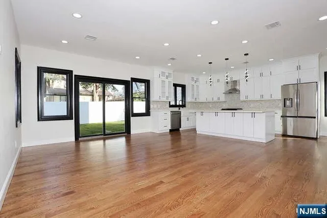 $975,000 | 21 East Clinton Avenue, Bergenfield, NJ 07621