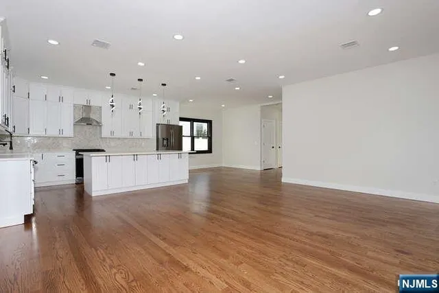 $975,000 | 21 East Clinton Avenue, Bergenfield, NJ 07621