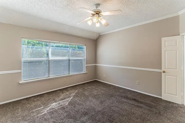 $350,000 | 4500 Fargo Drive, Grand Prairie, TX 75052