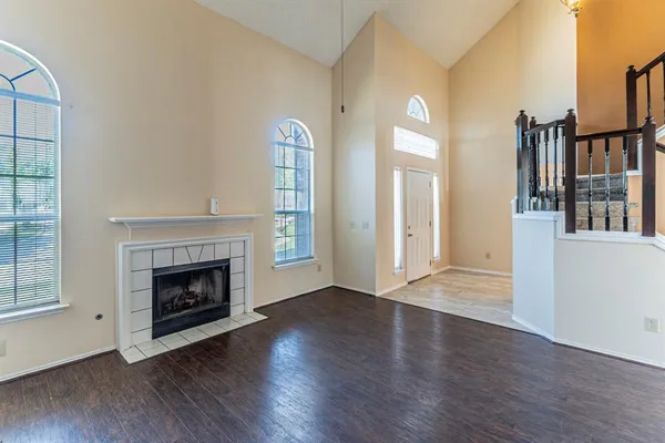 $350,000 | 4500 Fargo Drive, Grand Prairie, TX 75052