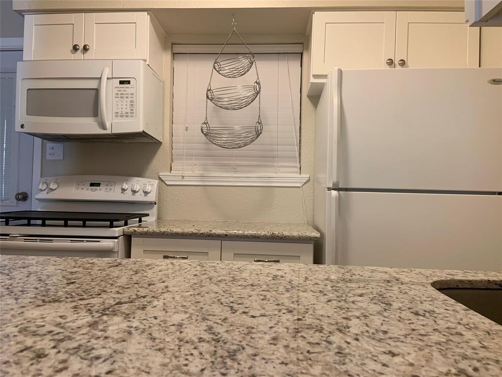 3302 Burke Road, Unit 9 Pasadena, TX 77504 - Photo 8 of 20