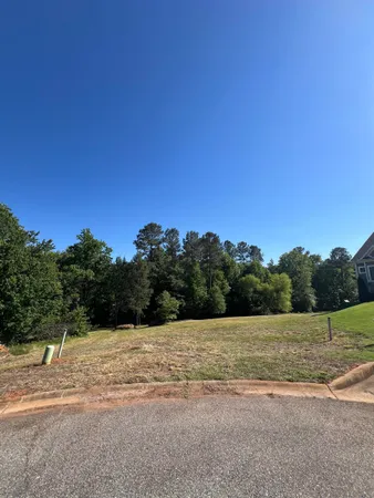 $135,999 | 822 Grande Dunes Way, Inman, SC 29349