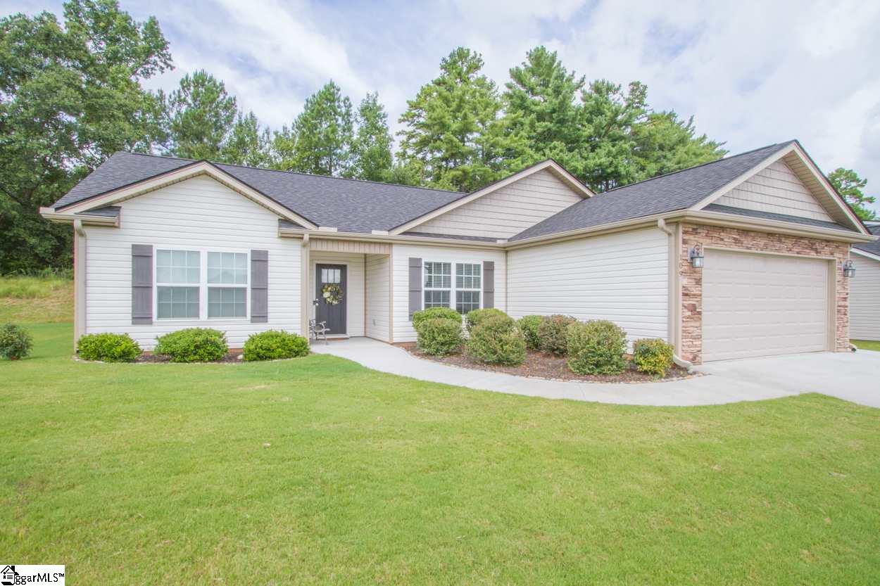 109 Gallant Lane Anderson, SC 29621 - Photo 4 of 36
