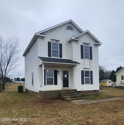 $139,000 | 503 West Taylor Street, Whitakers, NC 27891