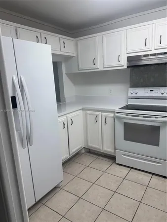 $1,875 | 9410 Live Oak Place, Unit 205, Davie, FL 33324