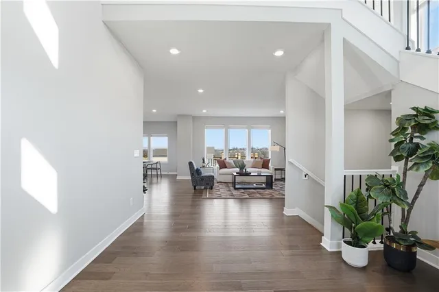 $526,489 | 11115 North Glenwood Avenue, Kansas City, MO 64157