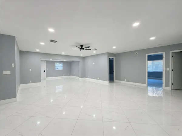 $3,600 | 8971 Southwest 9th Street, Boca Raton, FL 33433