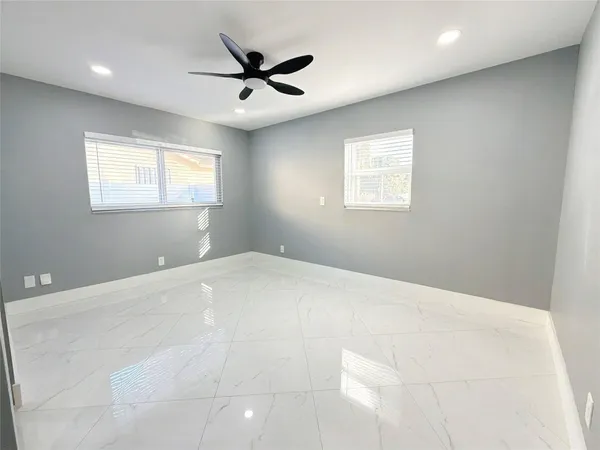 $3,600 | 8971 Southwest 9th Street, Boca Raton, FL 33433